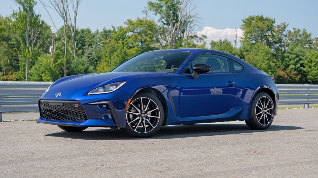 Top 2024 Sports Cars Available for Under $50,000
