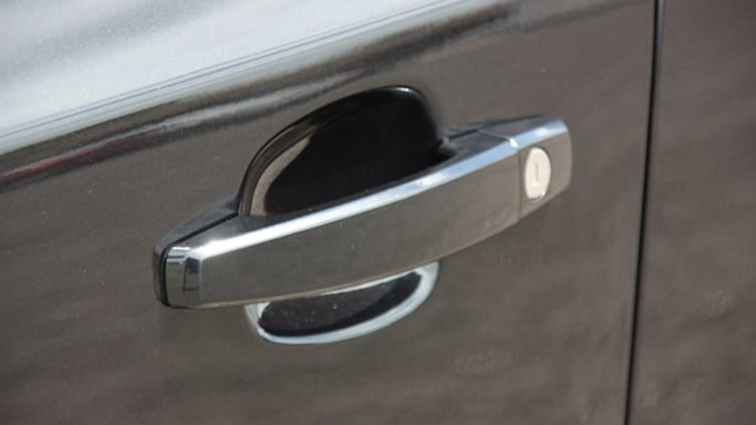 Troubleshooting issues with your car door lock mechanism