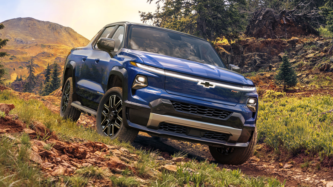 2024 Chevy Silverado EV RST receives extended range of 440 miles and reduced price